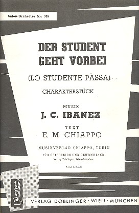 Der Student geht vorbei: