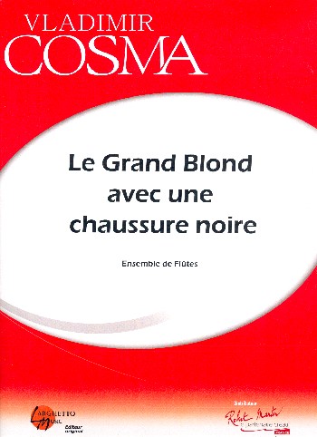 Le grand blond avec une chaussure noire