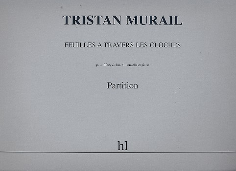 Feuilles a travers les cloches