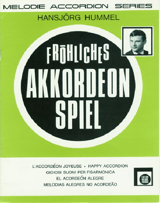 Fröhliches Akkordeon-Spiel