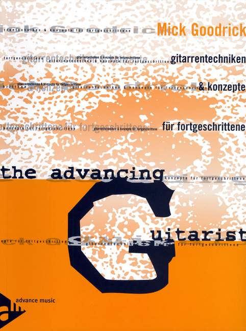 The advancing Guitarist